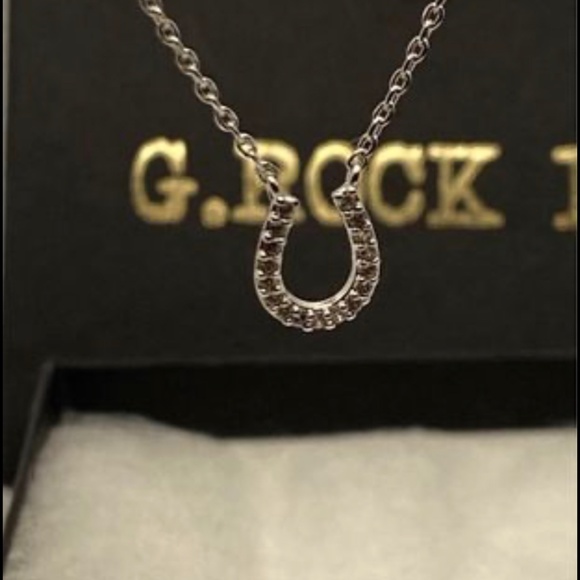 Cubic Zirconia Cz Horseshoe Good Luck Chain Necklace Pendant Charm - Picture 3 of 6